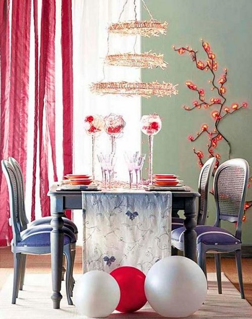 unique & Inexpensive Decorating Ideas for Holidays modern dining room with holiday decorations design ideas unique & Inexpensive Decorating Ideas for Holidays