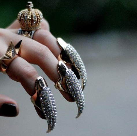 2011 Hot Wholesale Cat Woman Long Claw Ring Full Solid rhinestone Nail Ring 2 color PUNK crystal Finger Tip Google Chrome 1202012 64347 PM.bmp Nails ring Do you like this fashion?