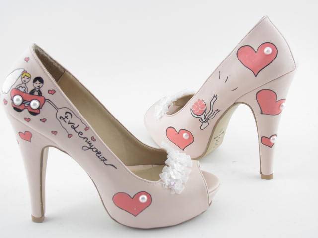 8135 buyuk zoom1 funny wedding shoes designs for brides 2015
