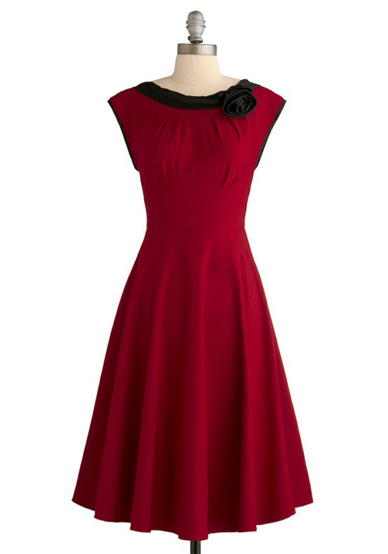20 Beautiful Yet Cheap Christmas Party Dresses Costumes Outfits 2012 For Teen Girls Women 7 Beautiful party outfit for girls