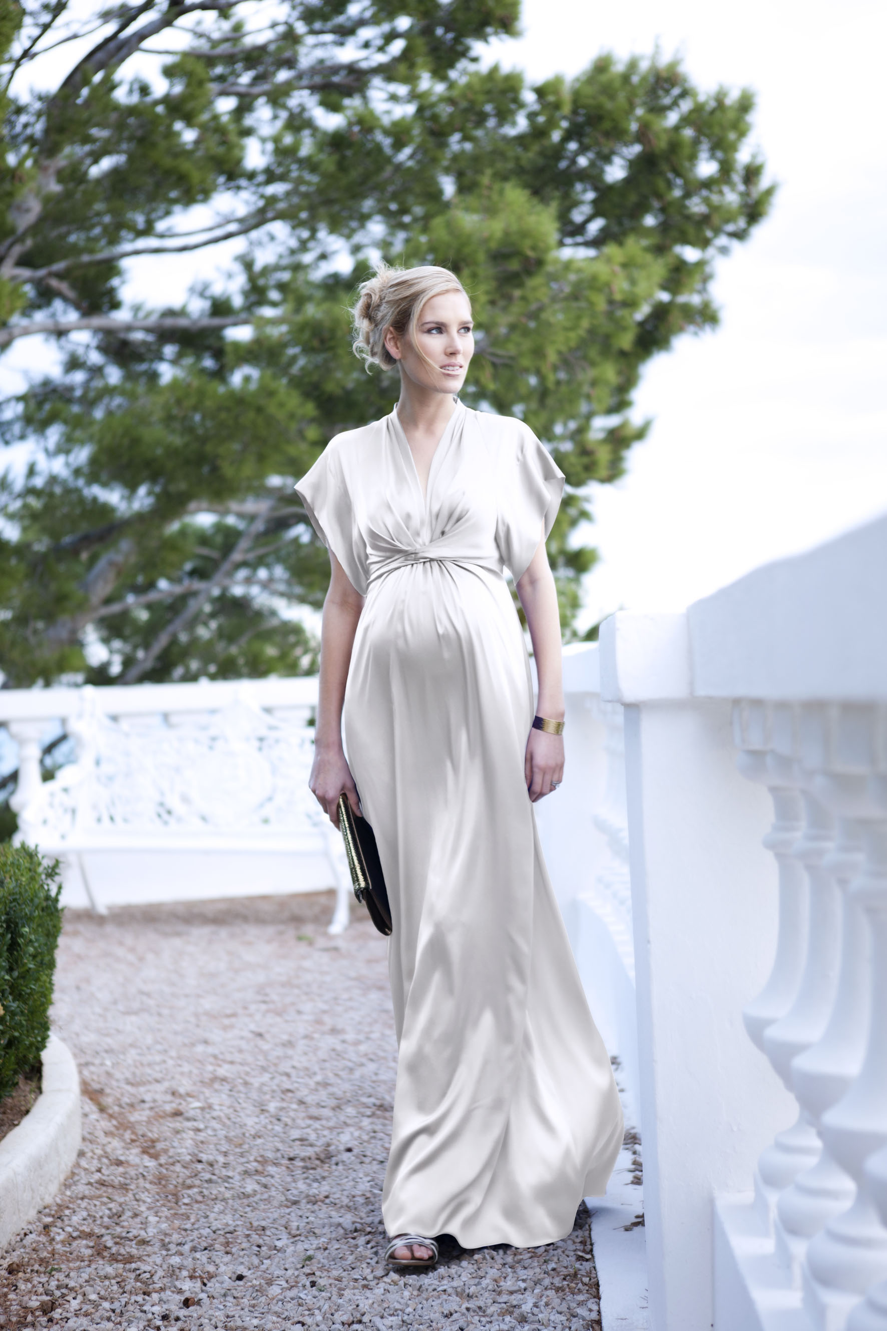 Robe de mariee femme enceinte Belle Seraphine La Fiancee du Panda Simple wedding dresses for pregnant women 2014