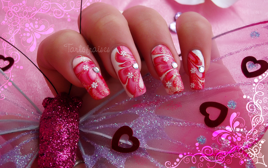 Latest nail painting ideas for Valentines day 3 Latest nail painting ideas for Valentines day