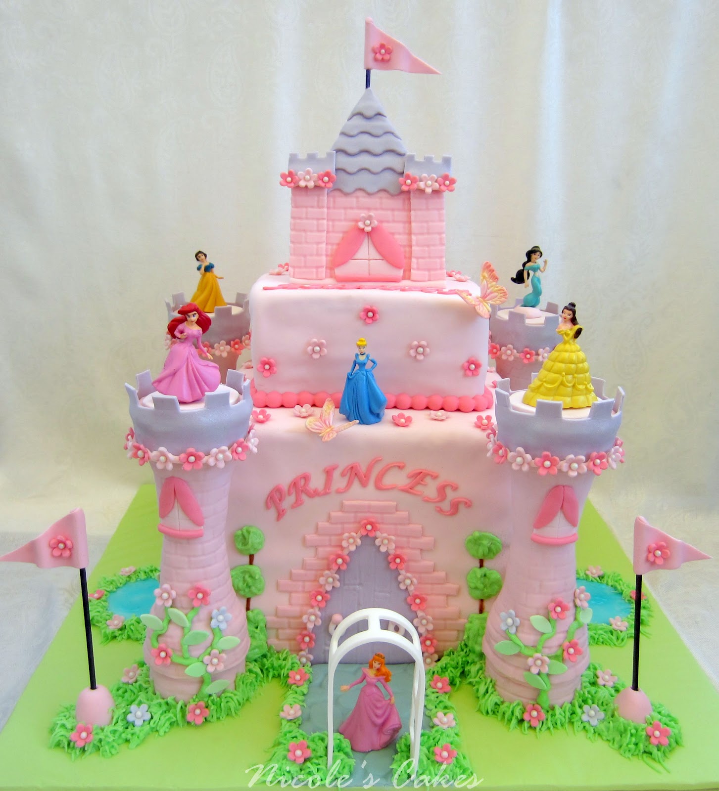 Princess+Castle+Cake+1protected Castle birthday cake designs for kids 