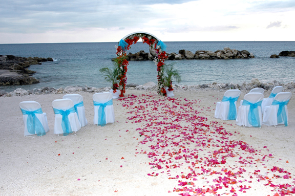 Beach Wedding Decoration Photo wedding beach decorations 