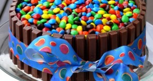 Beautiful birthday desserts by easy steps