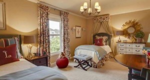 The featured classic furniture decoration class