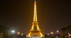 Romantic spots in Paris to miss on honeymoon