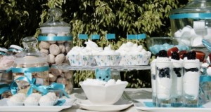 Candy Station trend for wedding decoration