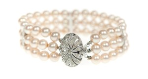 Vintage style pearl bracelet for wedding