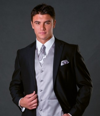 Reims 4780 e1331102043671 324x375  Grooms suit with youth and classic touch