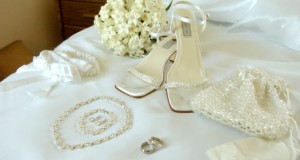 How to Choose Wedding Accessories