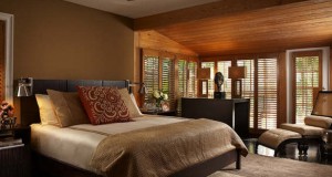 Touches add warmth to your bedroom