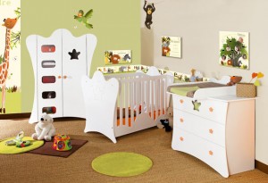décoration chambre bébé 9 300x205 Do you like to decorate your baby room with a theme? 