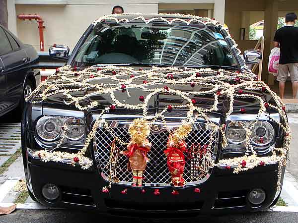 events1173 Modern Decorations for wedding car 2014