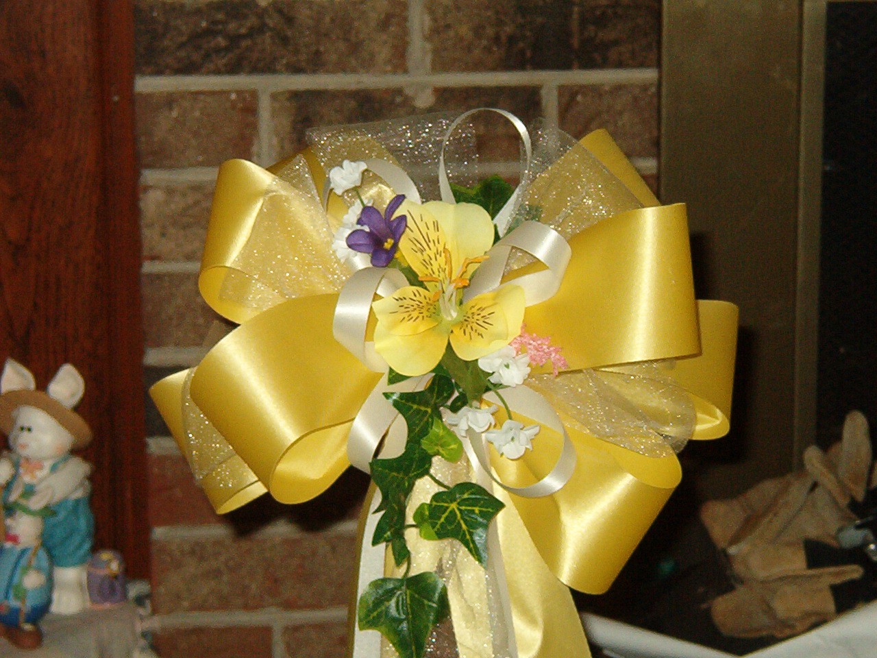events1488 Let your wedding starring in yellow