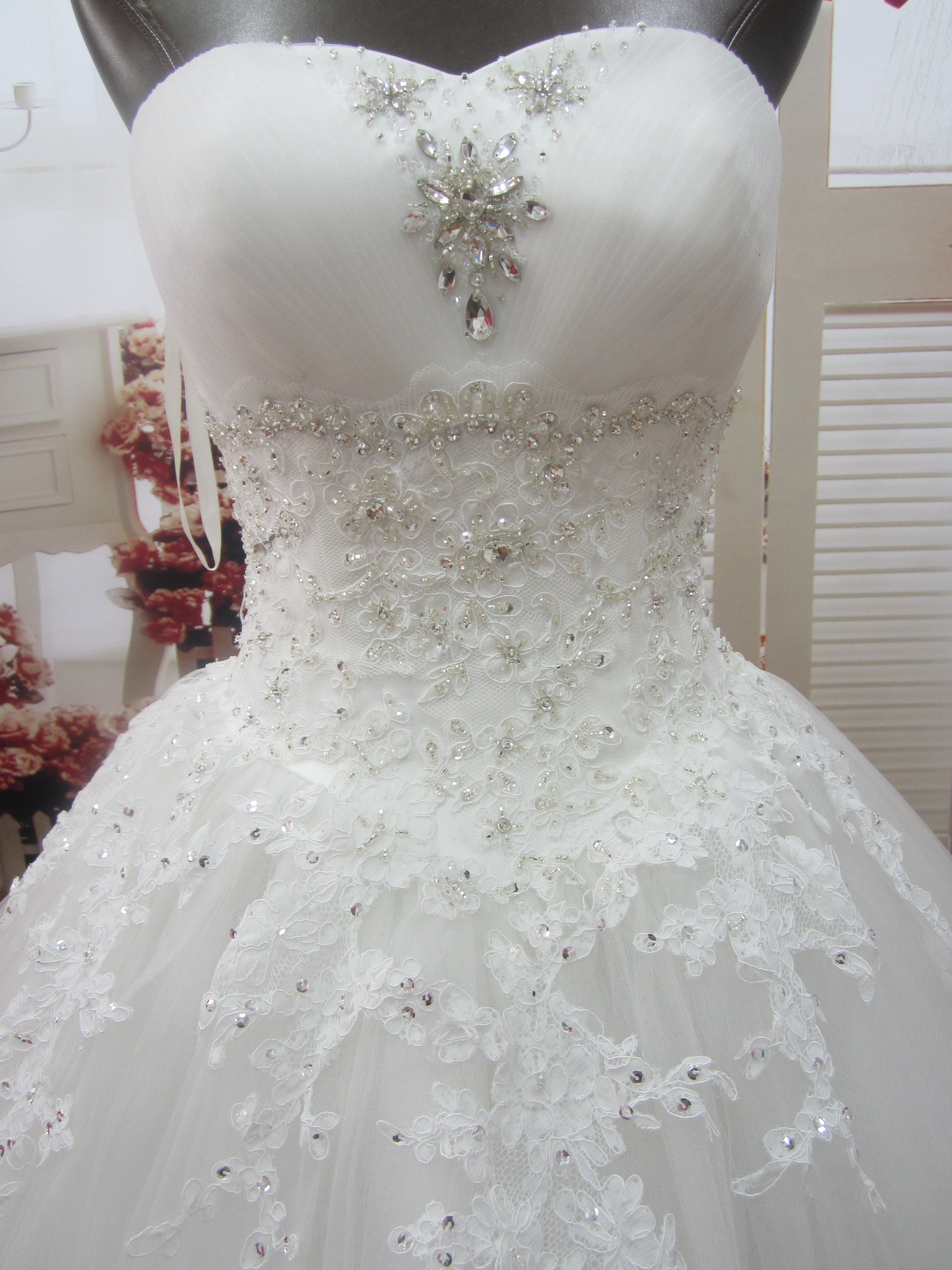 events22 Romantic wedding gowns 2014
