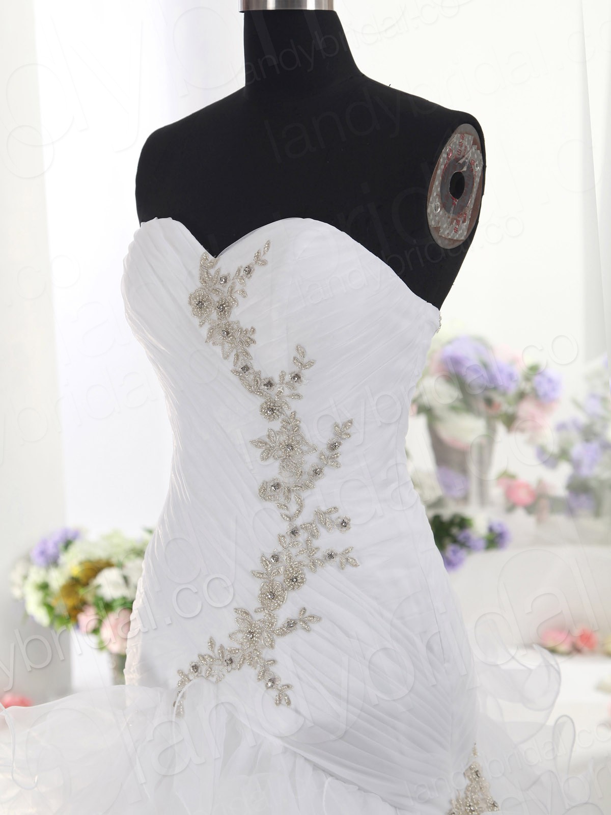 events24 Romantic wedding gowns 2014
