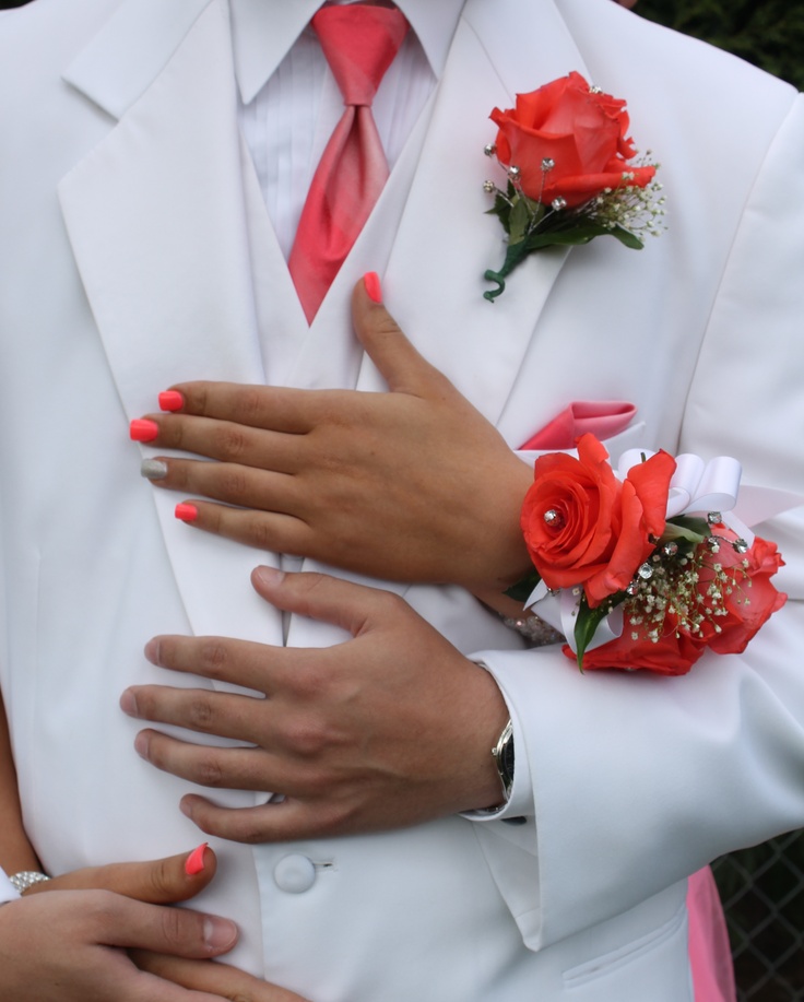 eventsstyl1763 Matching Graduation Outfits For Couples