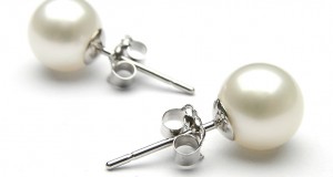lovely  white pearl earrings for brides 2014