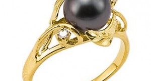 Gold Black Pearl rings for women