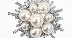Top 10  Pearl Brooches designs 2014