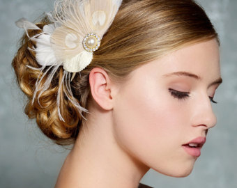 eventsstyle.com 16991 Sunning wedding hair brooches 2014 