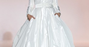 Modern Wedding dresses from Rosa Clará