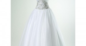 Collection of Vintage Style Dresses for Brides by Alicia Rueda