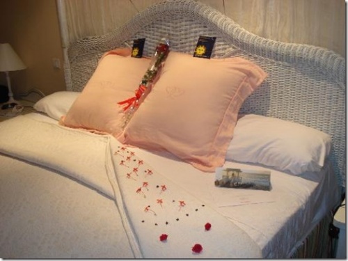 eventsstyle.com 27961 Gorgeous Bridal Bedroom 2014