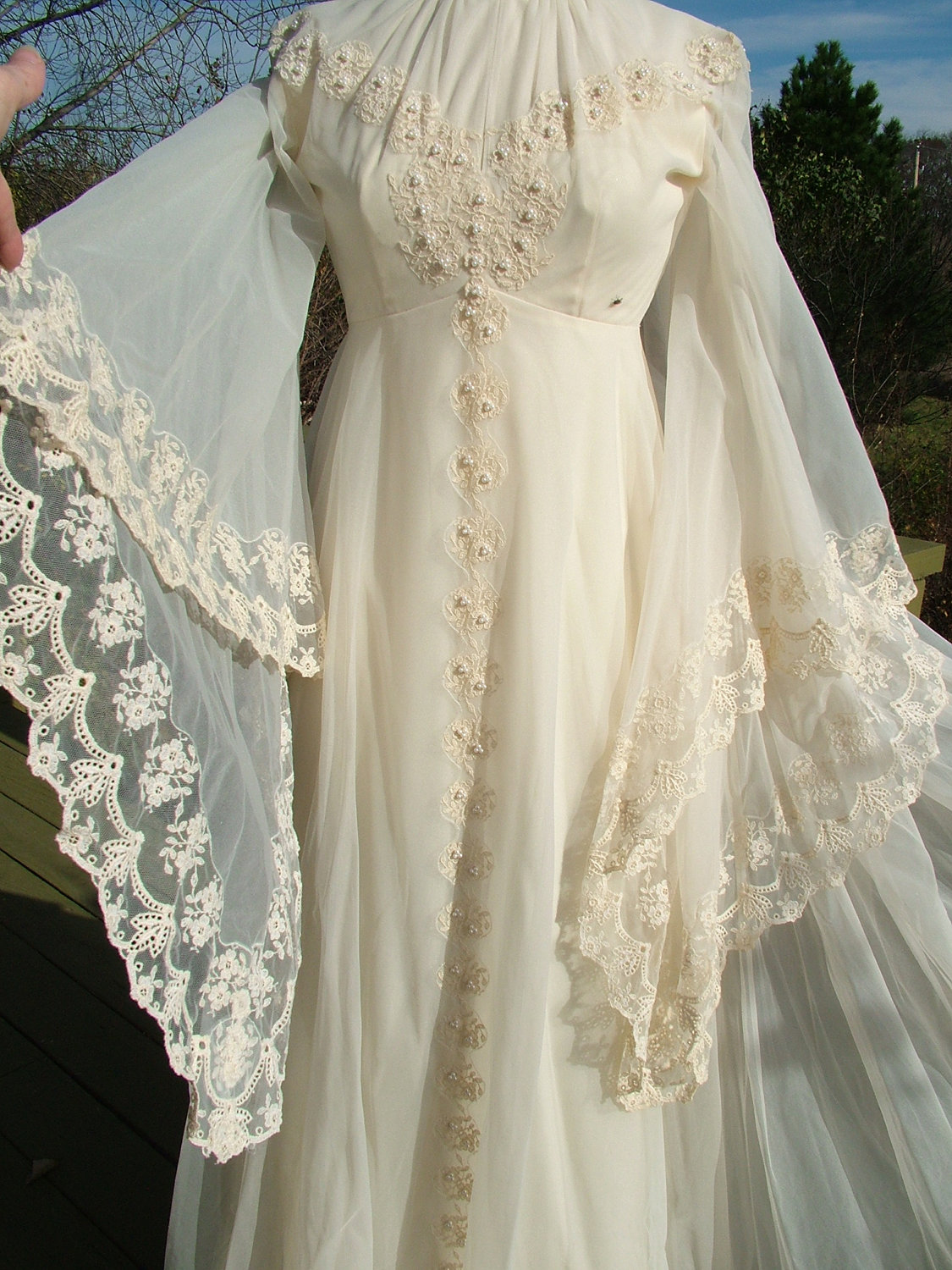 eventsstyle.com 28765 Unique hippie wedding dresses designs 2014