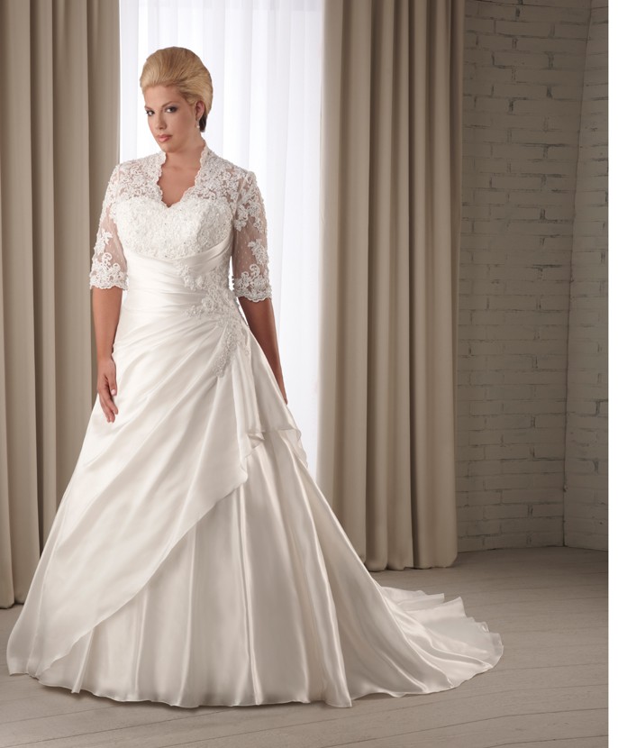 10 Classy plus size wedding dresses 2014 eventsstyle.com 32807 10 Classy plus size wedding dresses 2014