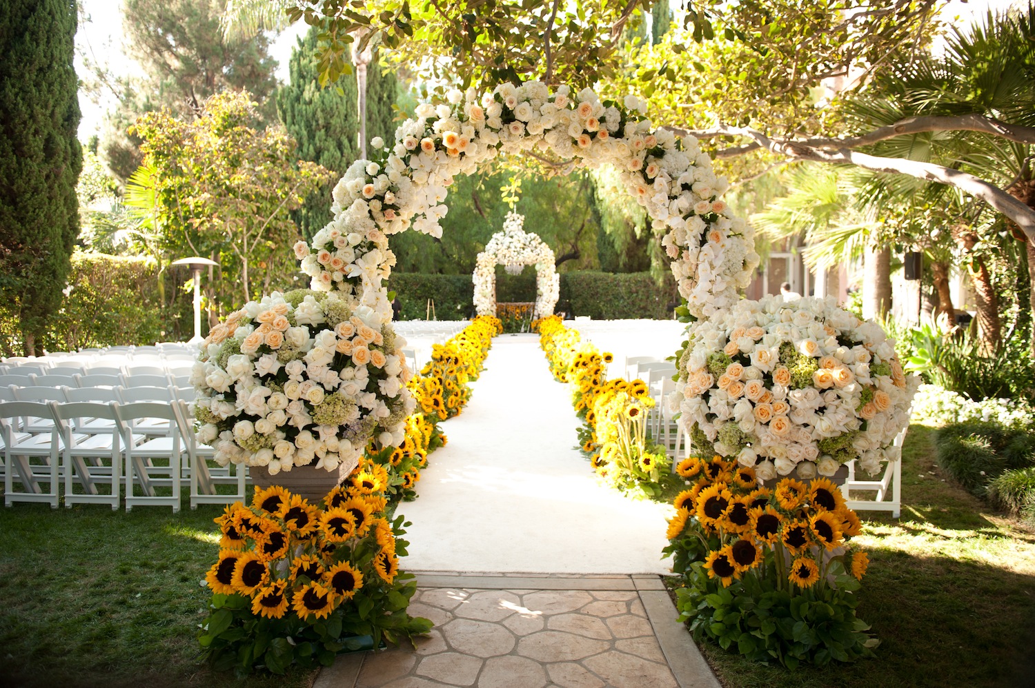  15 spring outdoor wedding decorations 