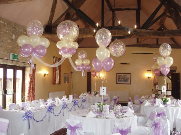 eventsstyle.com 47966 How to decorate your wedding with balloons?