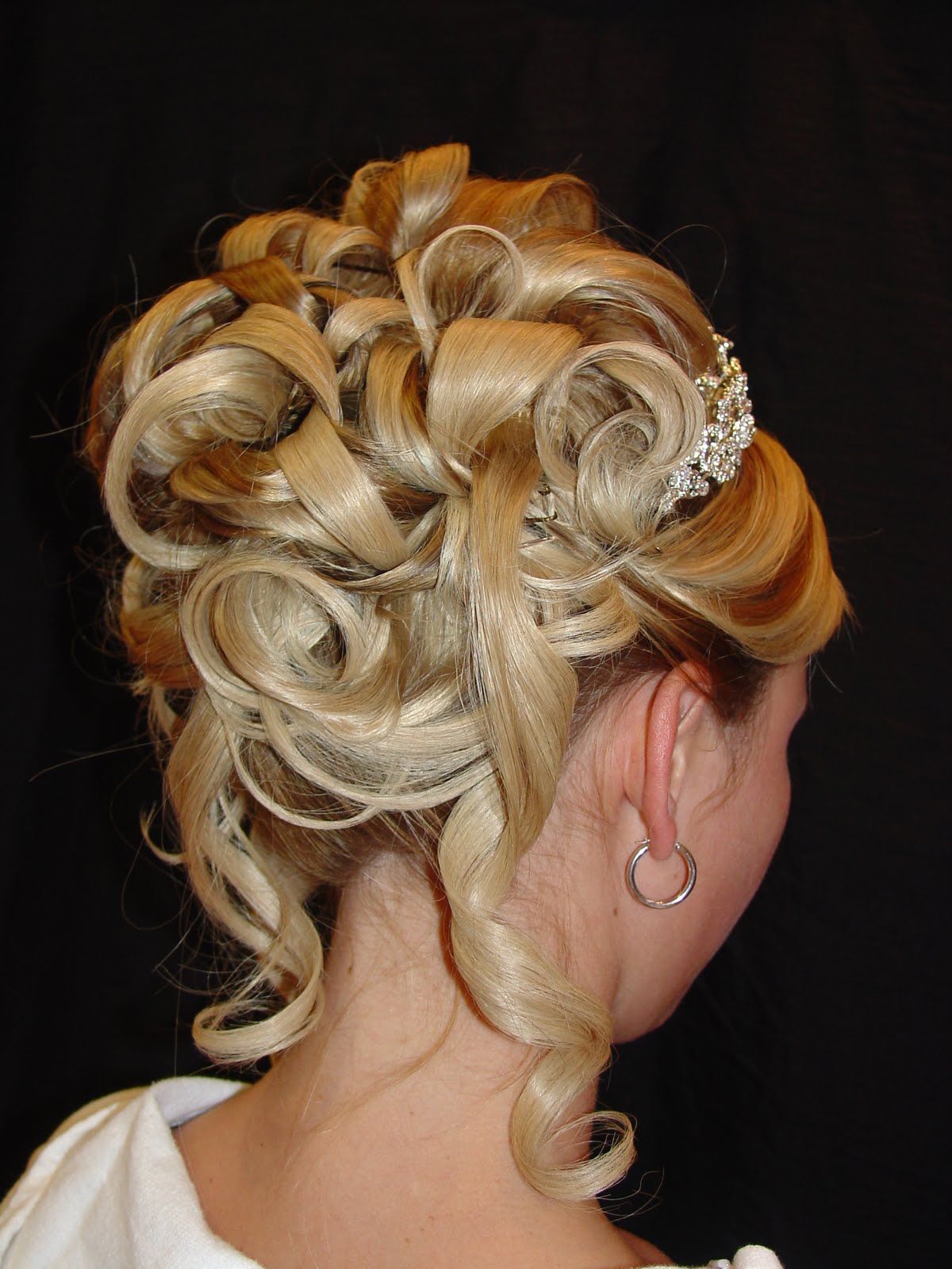eventsstyle.com 52200 wedding bridesmaid hairstyles