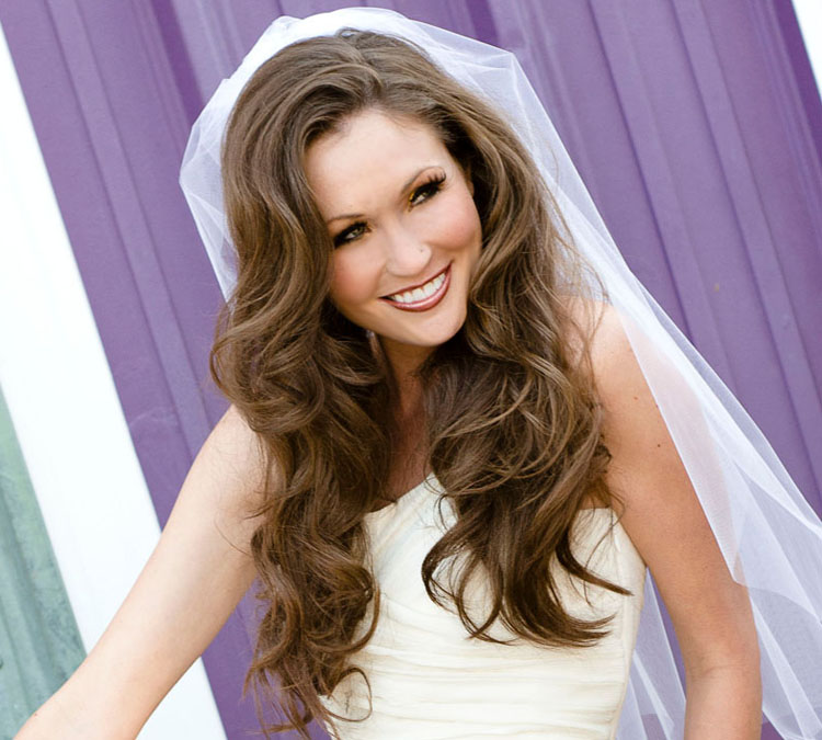 eventsstyle.com 52233 Brides with loose hair trends 2015