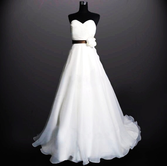 eventsstyle.com 53768 Romantic wedding dresses for beach weddings