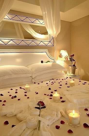 eventsstyle.com 65470  Wedding bed decoration 2015