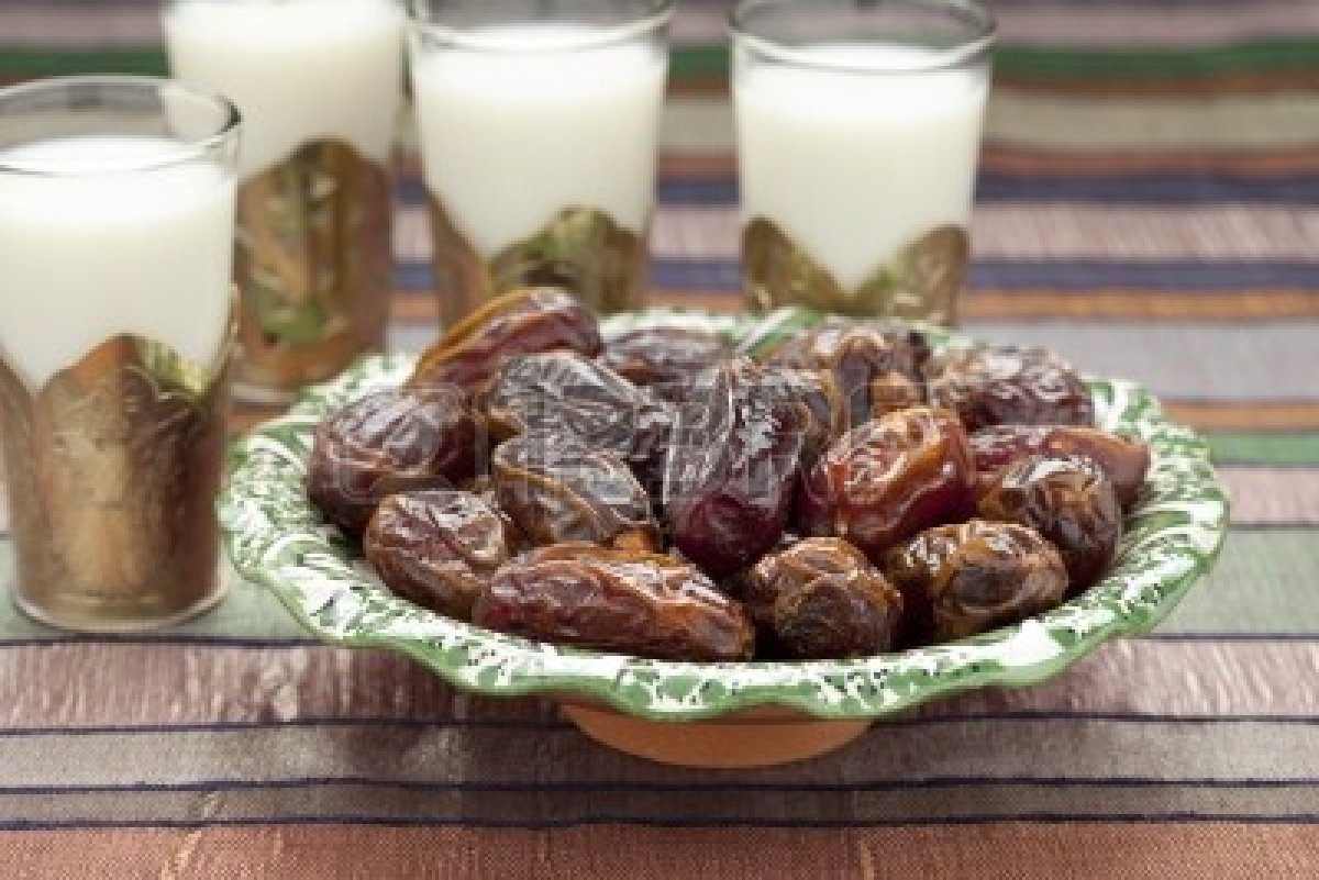 eventsstyle.com 9691 Dates and milk diet to lose weight before the wedding