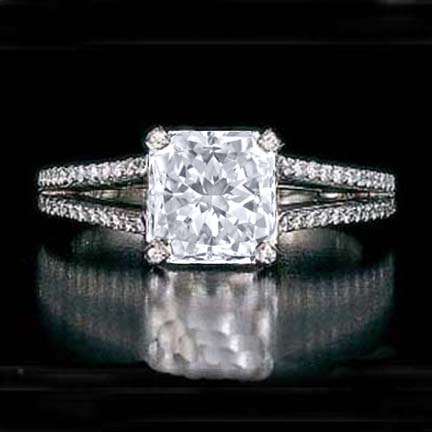 eventsstyle3940 Rings For Princesses with square Stone Diamond