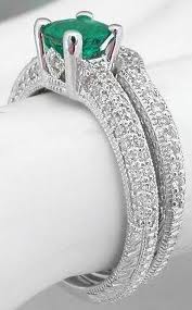 eventsstyle421 luxurious Emerald rings & earrings 2014