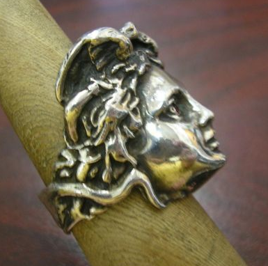 eventsstyle86 MEDUSA Ring , A memorable gift for mother