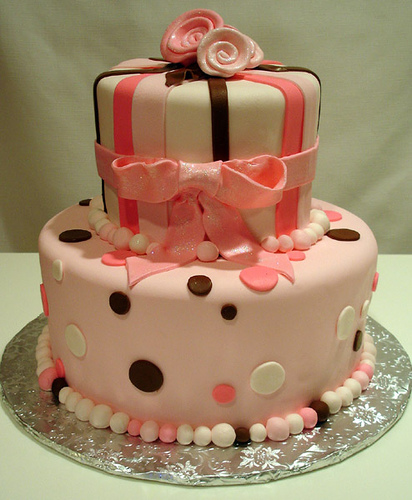 eventsstyles3108 2014 Luxury Birthday cakes for women 