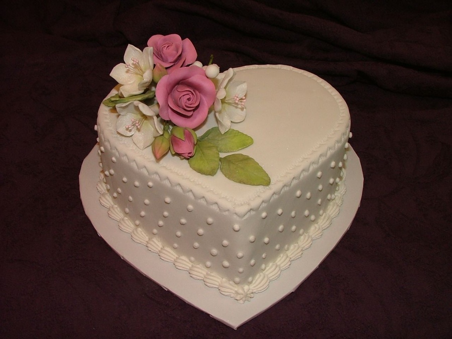  2014 Luxury Birthday cakes for women 