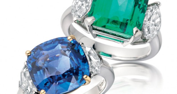 The elegance of Green jewelry