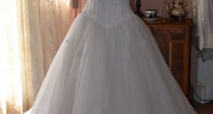 Elegant Oleg Cassini wedding dresses