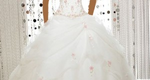 10 Dresses for Stylish Brides 2014