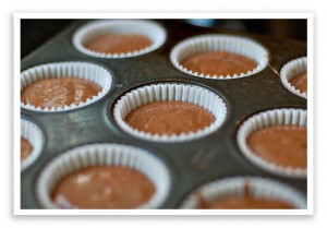 omgcake5 300x209 Chocolate and cupcakes for children occasions 