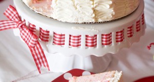 10 Wonderful Celebration Cakes Designs