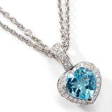 Charming look With blue diamonds on your wedding day