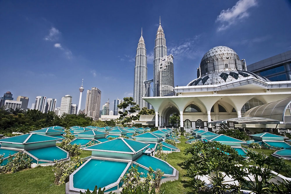 styles1237 Why honeymoon in Kuala Lumpur ?